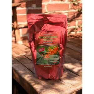 Naturally Fresh Hummingbird Powder Nectar with Nectar Defender.